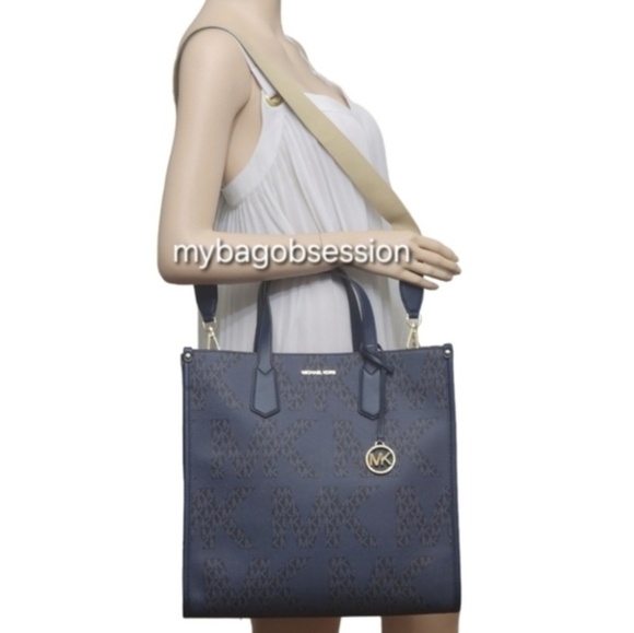 Michael Kors Maple Logo Large Blue Tote - Picture 8 of 10